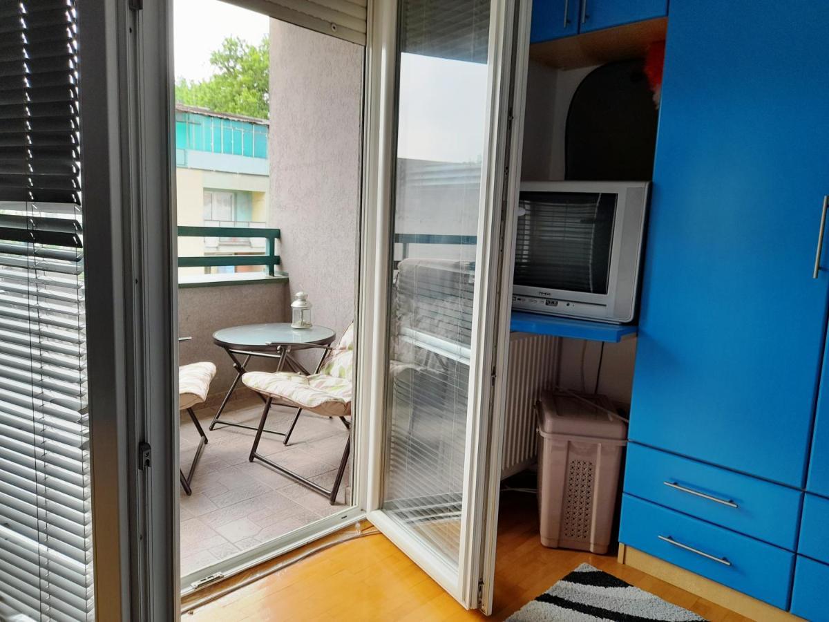 Family Apartment *